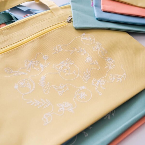 حقيبة أدوات تصميم أبيض